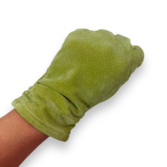 Vintage lime green the Grinch suede leather gloves by COLDWATER CREEK - Picture 4 of 11